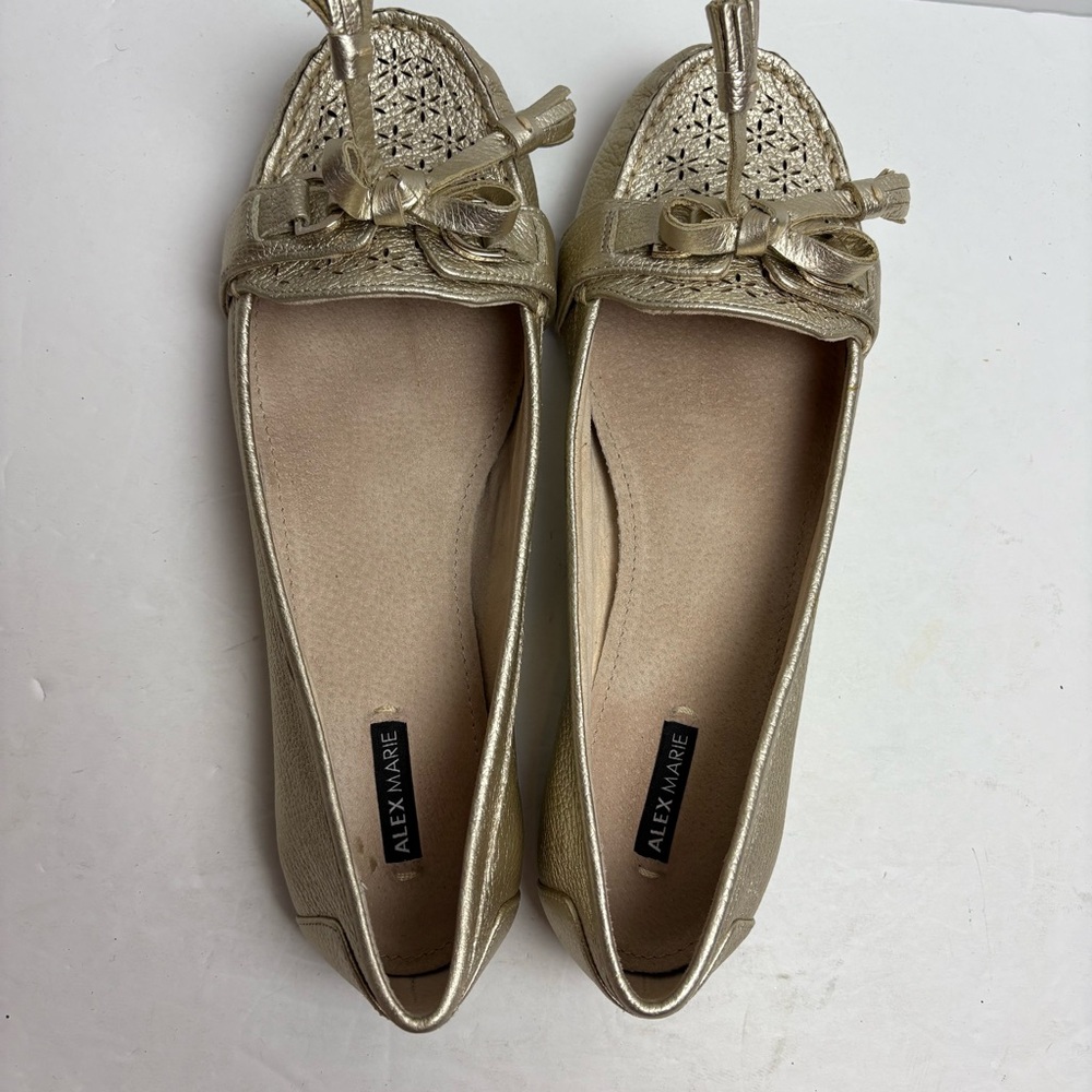 NWT Alex Marie Gold Courtney Totes Gold Moccasin Flats Women’s size 9.5 Leather - Picture 7 of 10